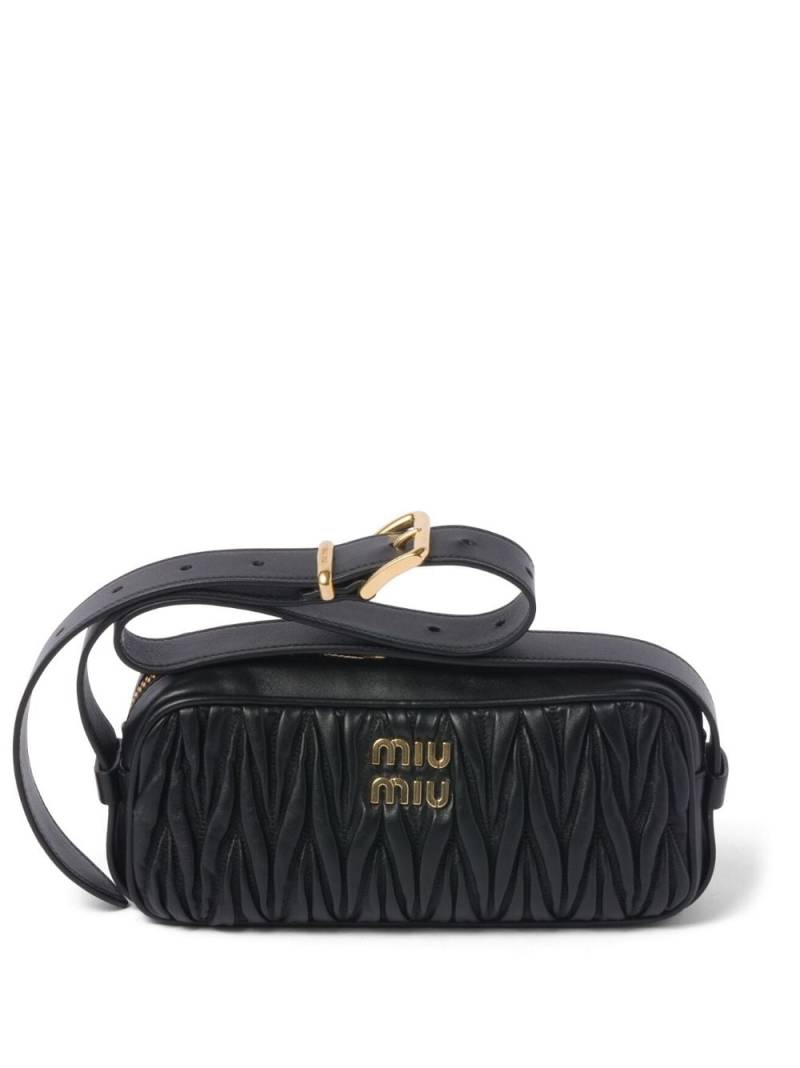 Miu Miu matelassé nappa leather shoulder bag - Black von Miu Miu