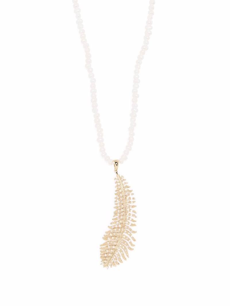 Mizuki 14kt yellow gold long Dancing pearl large diamond feather necklace von Mizuki
