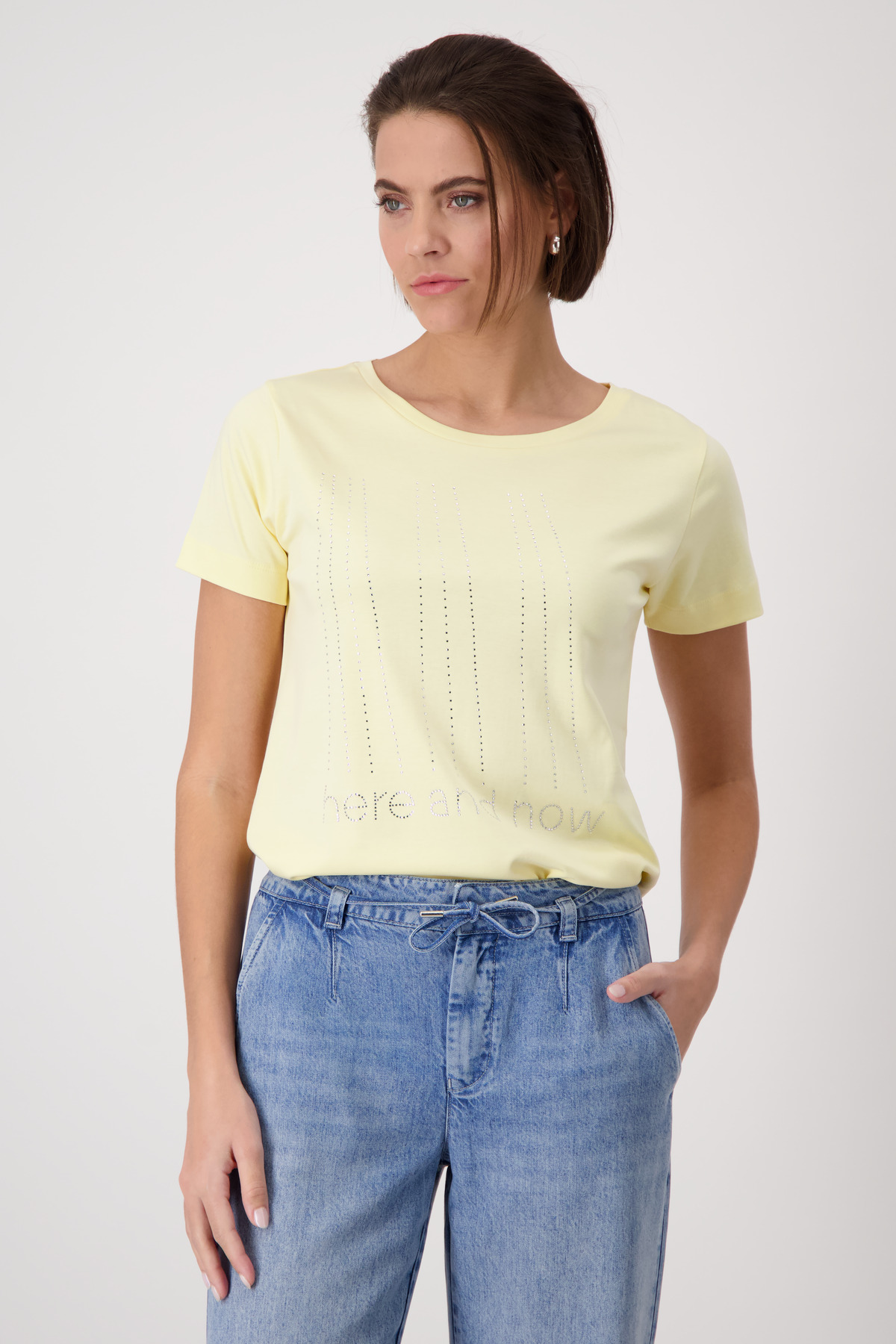 Monari Rundhalsshirt, mit Glitzernieten Monari Rundhalsshirt, mit Glitzernieten von Monari