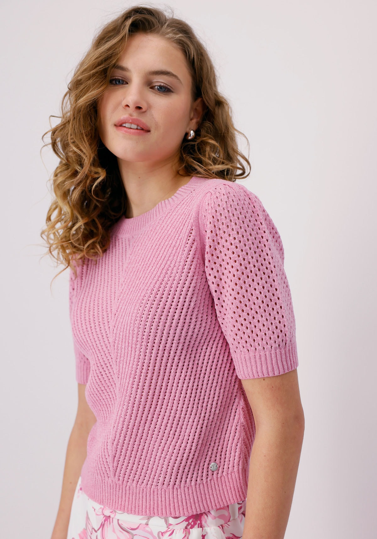 Monari Kurzarmpullover, aus Ajourstrick Monari Kurzarmpullover, aus Ajourstrick von Monari