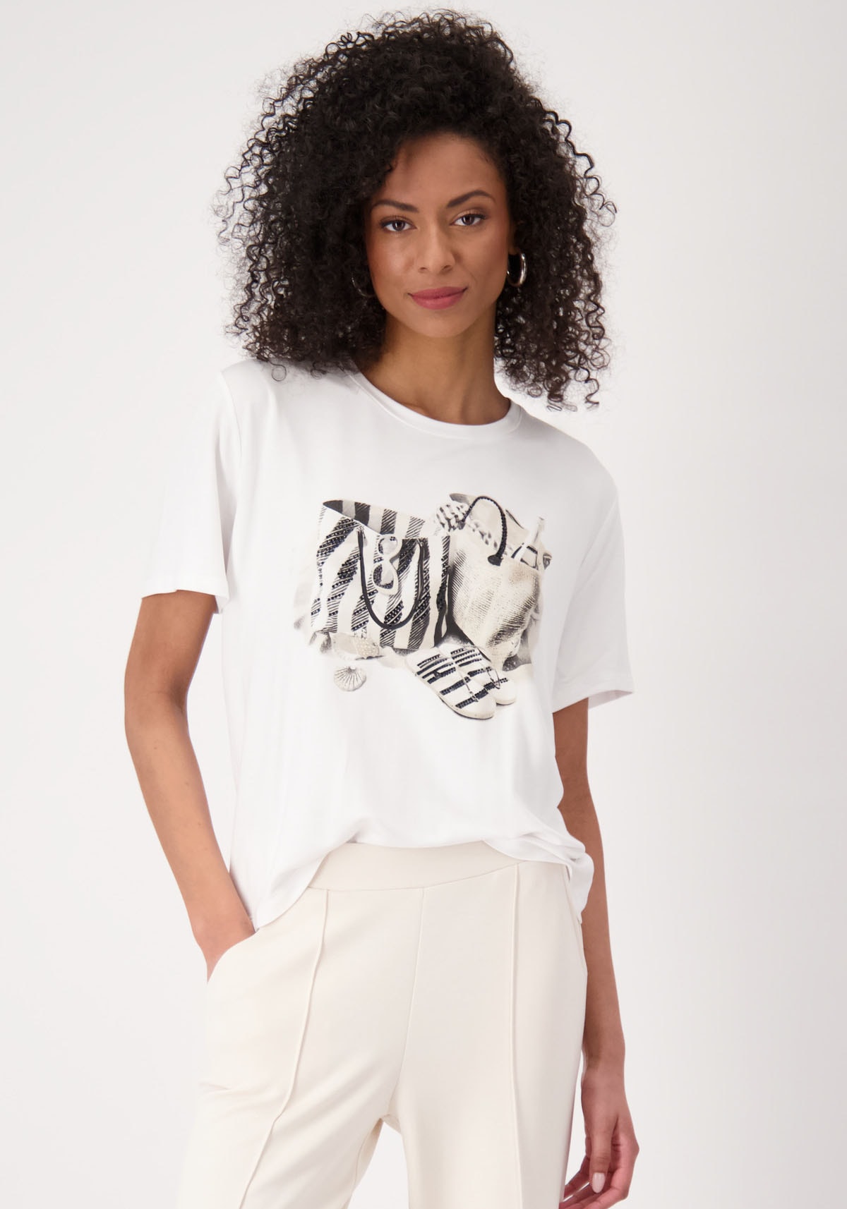 Monari T-Shirt »Shirt Taschen«, Mit Rundhalsausschnitt Monari T-Shirt »Shirt Taschen«, Mit Rundhalsausschnitt von Monari