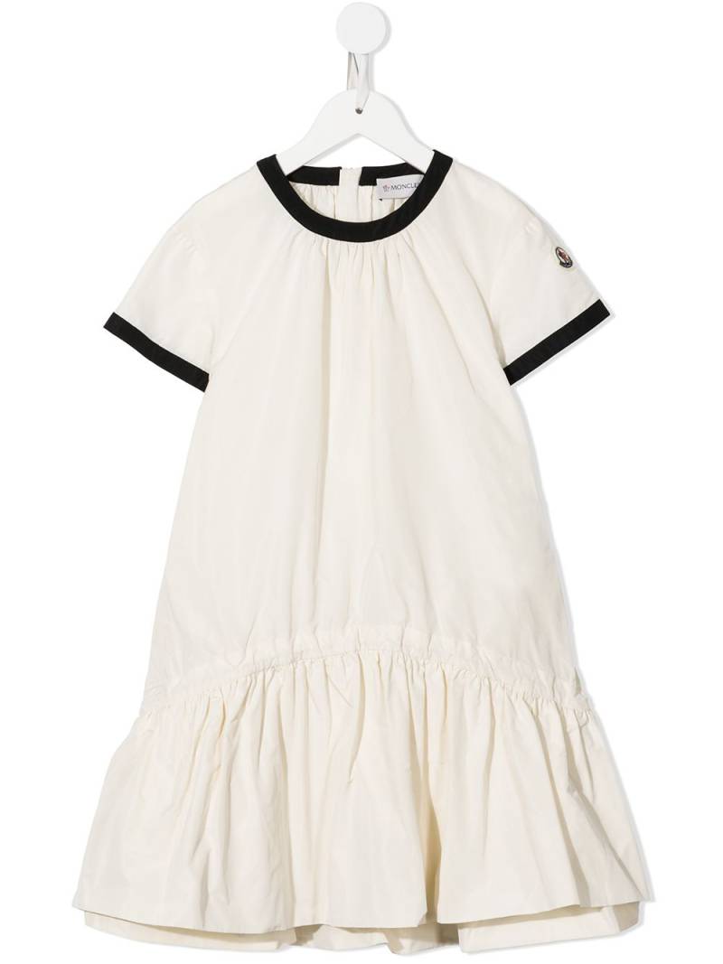 Moncler Enfant logo-patch T-shirt dress - White von Moncler Enfant