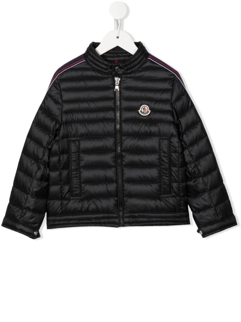 Moncler Enfant logo patch puffer jacket - Black von Moncler Enfant