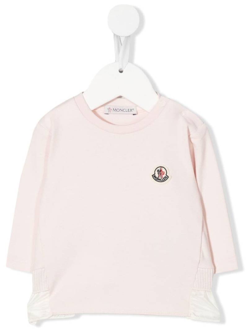 Moncler Enfant ruffle-trim logo-patch shirt - Pink von Moncler Enfant