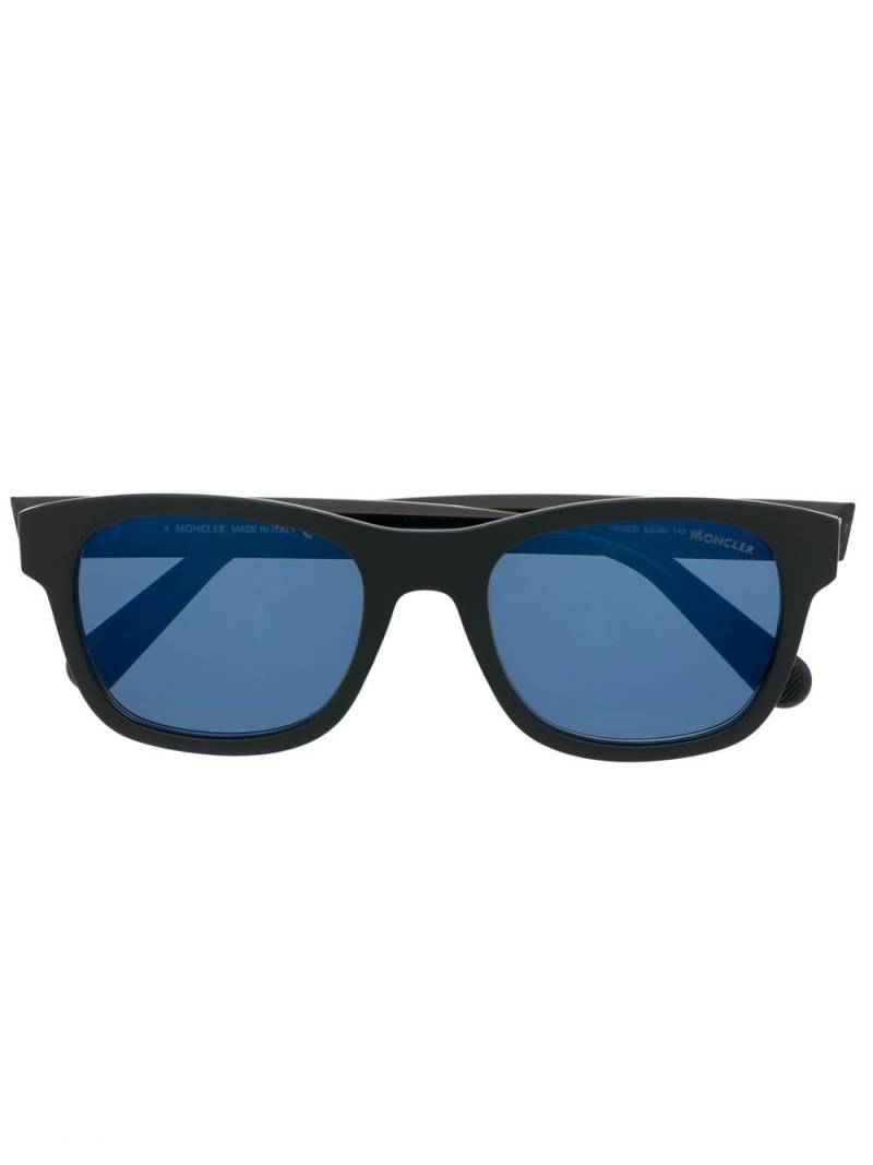 Moncler Eyewear square tinted sunglasses - Blue von Moncler Eyewear
