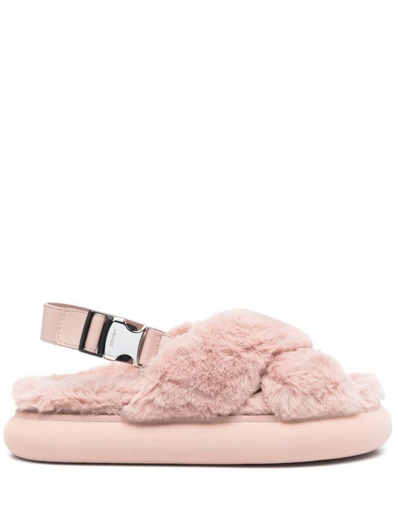 Moncler shearling cross-strap slippers - Pink von Moncler