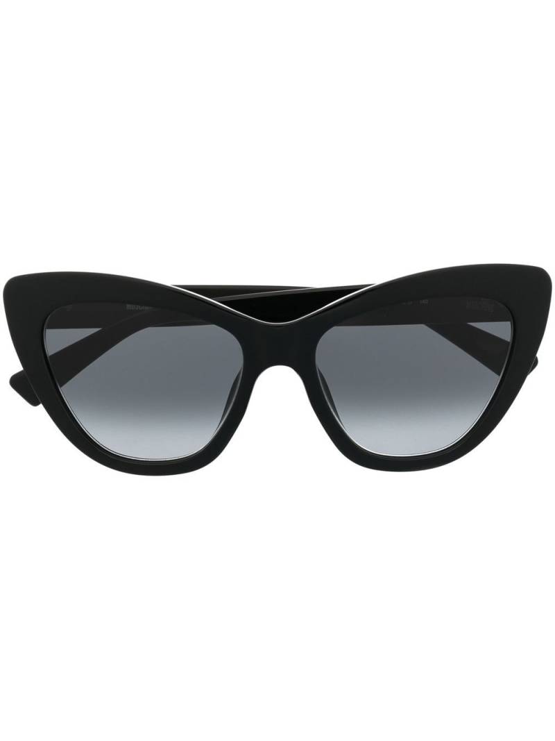 Moschino Eyewear logo-plaque cat-eye sunglasses - Black von Moschino Eyewear