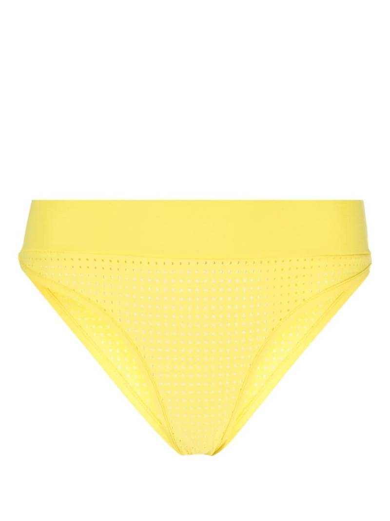 Moschino logo-appliqué mesh thong - Yellow von Moschino