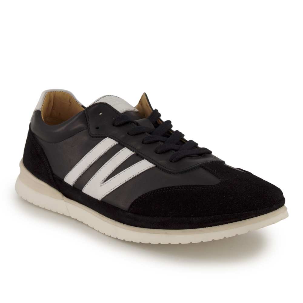 Ms, Sneaker Ms, Sneaker von Ms