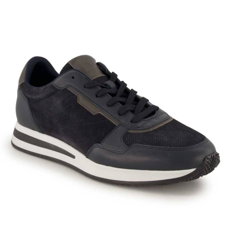 Ms, Sneaker von Ms