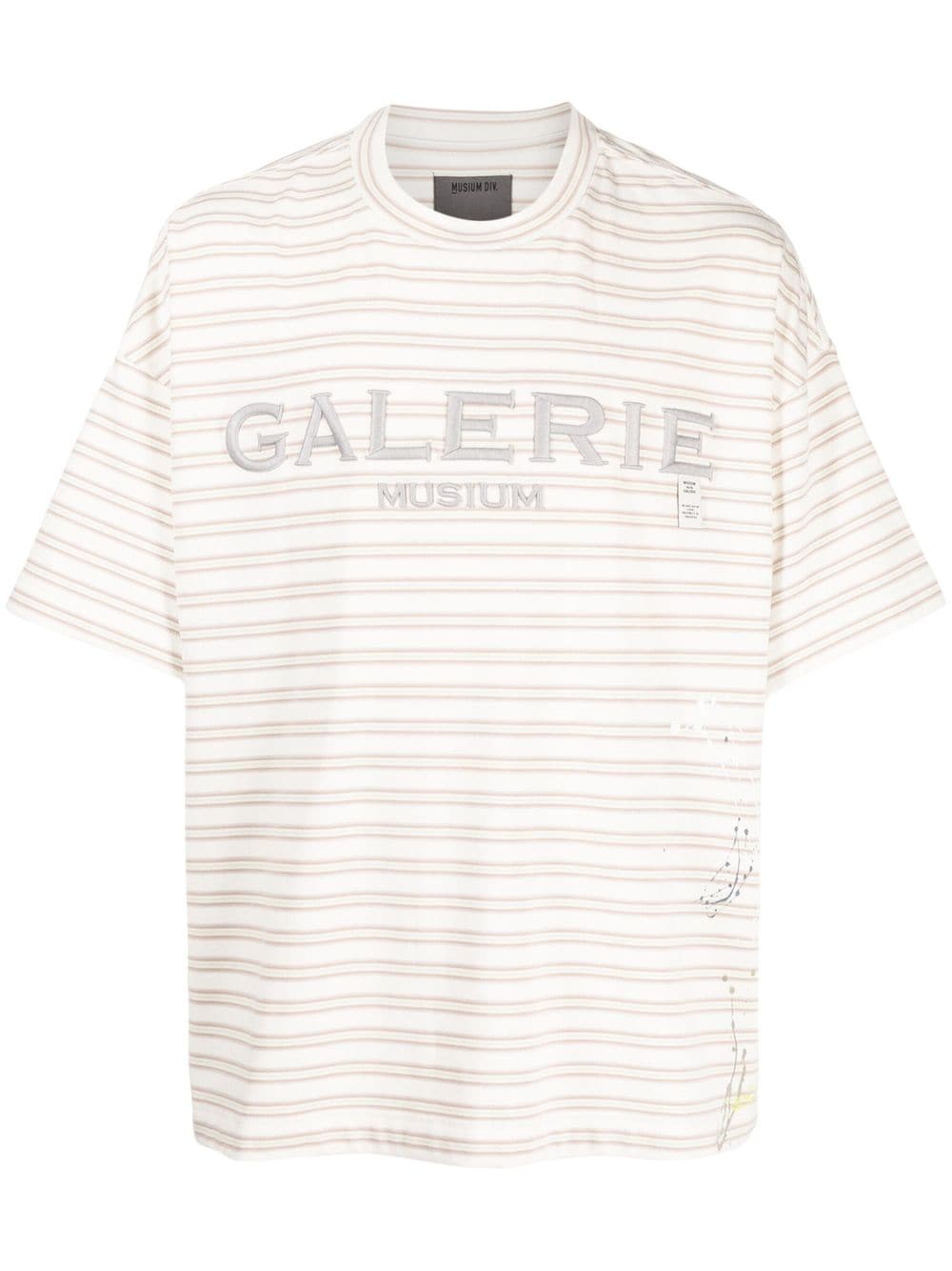 Musium Div. striped embroidered-logo T-shirt - Neutrals von Musium Div.