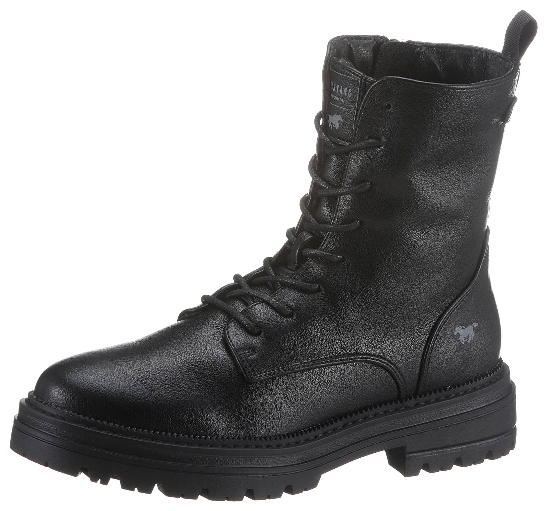 Mustang Shoes Winterboots, Schnürboots, Winterstiefelette, Nieten und Zierriegel an der Ferse Mustang Shoes Winterboots, Schnürboots, Winterstiefelette, Nieten und Zierriegel an der Ferse von Mustang Shoes