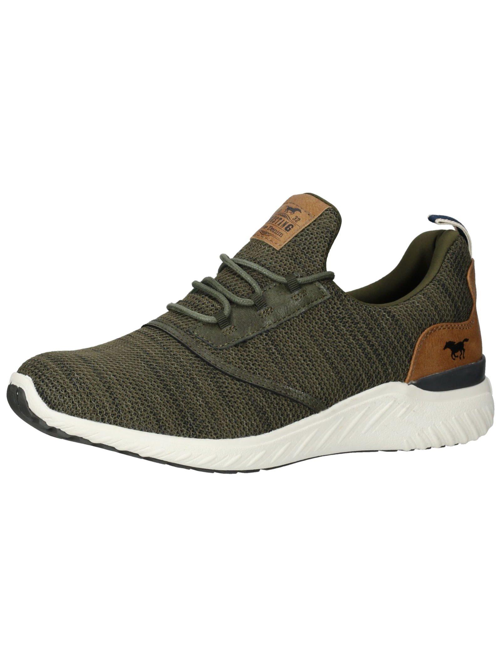 Sneaker Herren Khaki 40 von Mustang