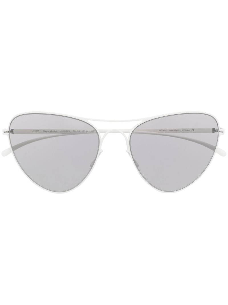 Mykita cat-eye frame tinted sunglasses - White von Mykita