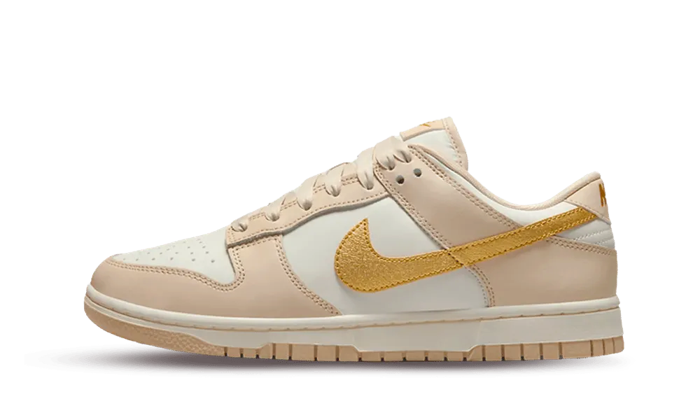 Dunk Low Phantom Metallic Gold Damen Beige 38 von NIKE