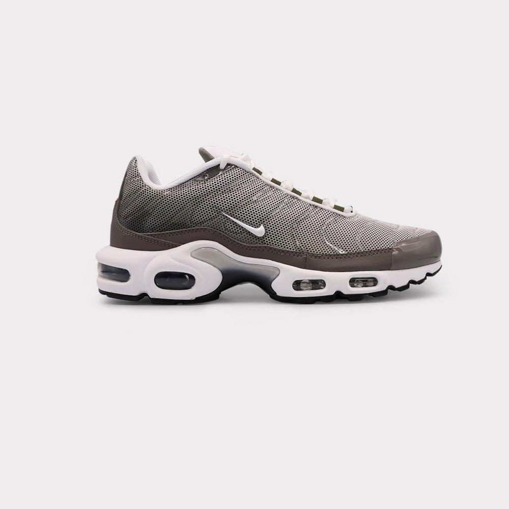 Nike Air Max Plus - Flat Pewter Herren  47.5 von NIKE