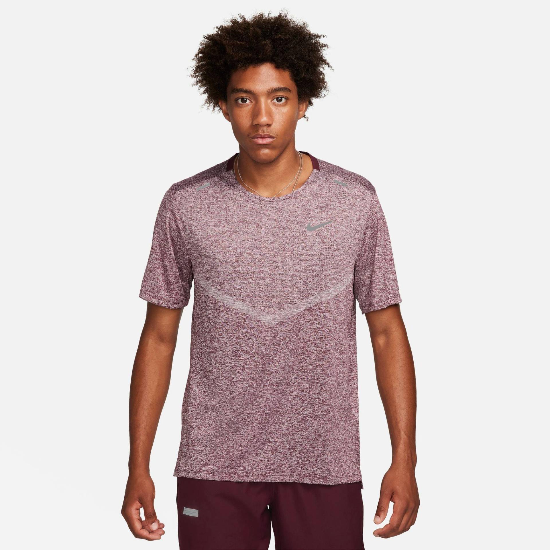 T-shirt Herren Bordeaux XL von NIKE