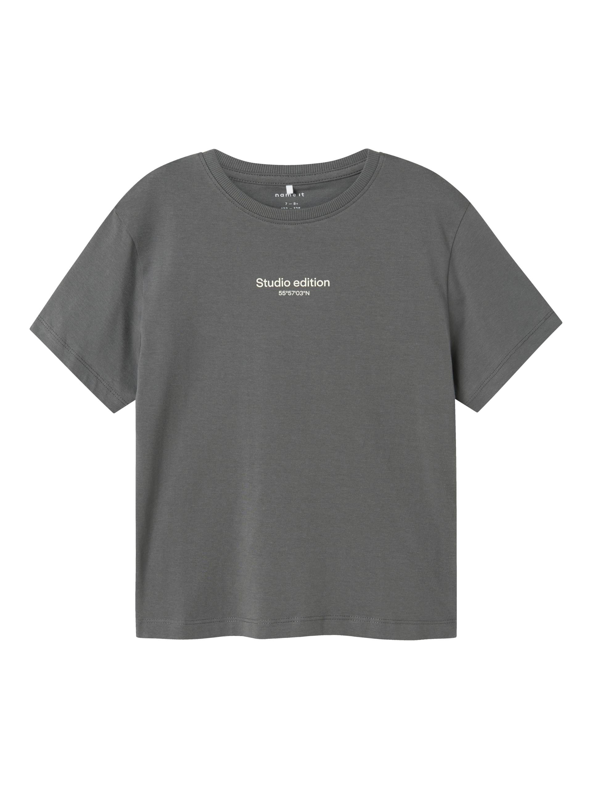 Name It T-Shirt »NKMBRODY SS NREG TOP NOOS« Name It T-Shirt »NKMBRODY SS NREG TOP NOOS« von Name It