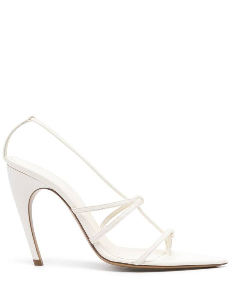 Nensi Dojaka 110m pointed-toe leather sandals - White von Nensi Dojaka