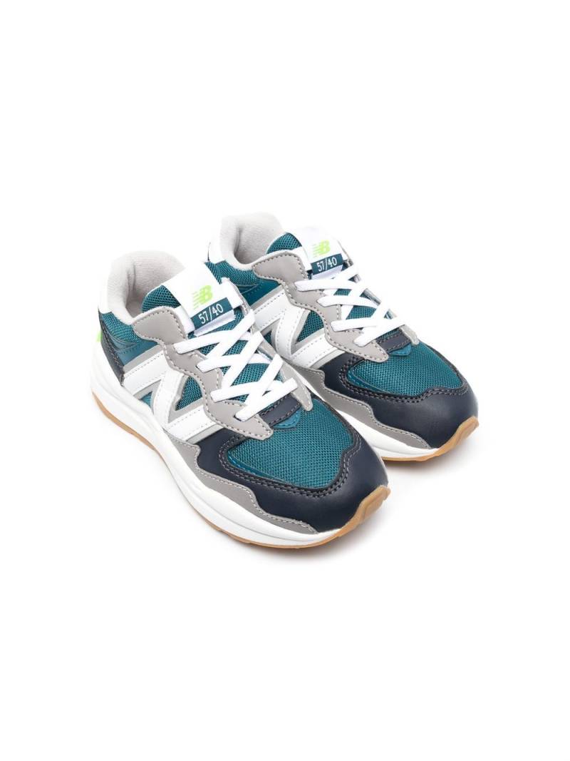 New Balance Kids logo-patch lace-up sneakers - Blue von New Balance Kids