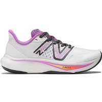 NEW BALANCE Damen Wettkampf Laufschuhe FuelCell Rebel v3 weiss | 37 1/2 von New Balance