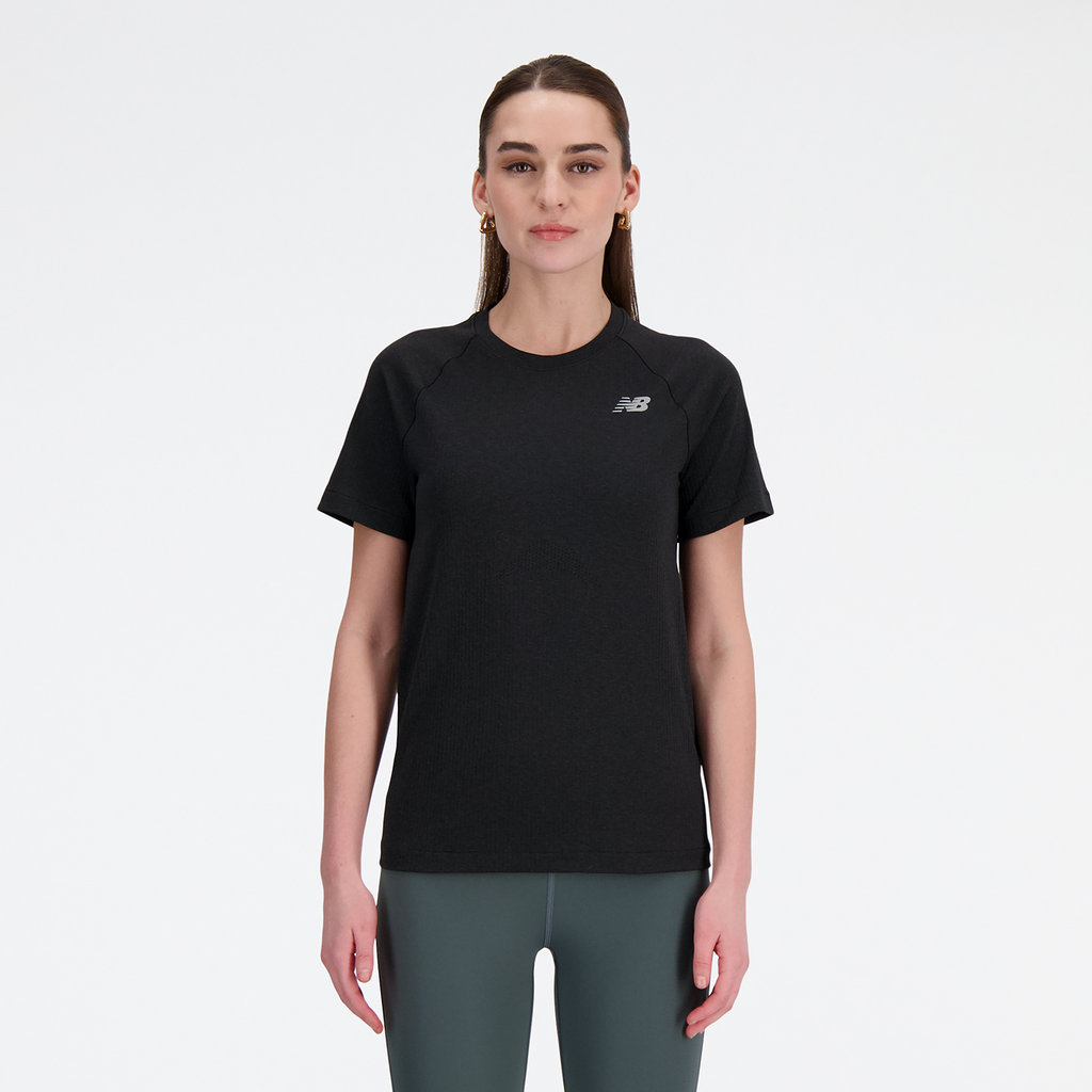 New Balance Damen Funktionsshirt W Seamless T-Shirt, Schwarz, Slim Fit, ideal für Training, Fitness & Running von New Balance