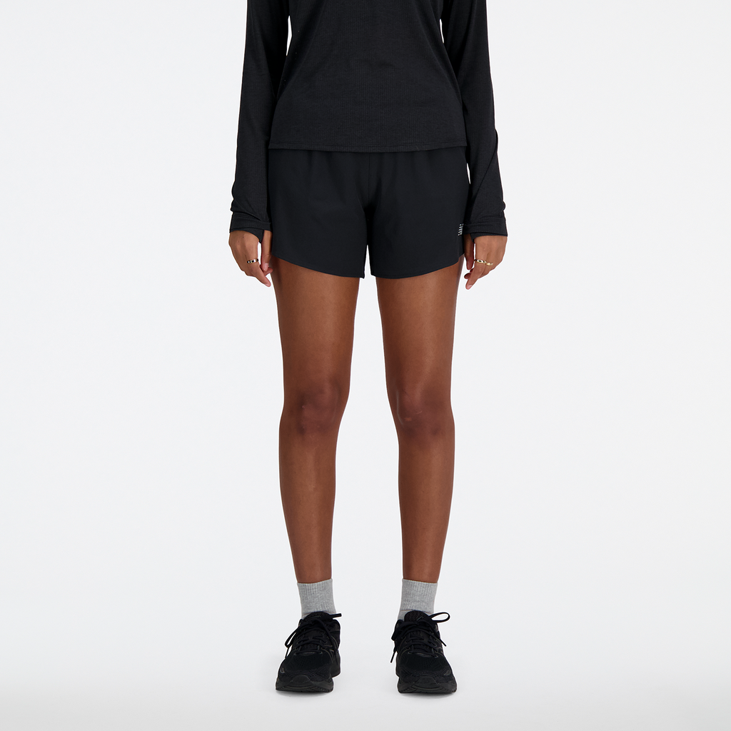 New Balance Damen Shorts W RC Seamless  5 Inch, Schwarz, Regular Fit, ideal für Training, Fitness & Running von New Balance