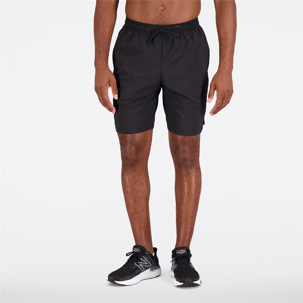 New Balance Herren Shorts Tenacity 9 Inch Woven , Schwarz, Athletic Fit, ideal für Training, Fitness & Running von New Balance