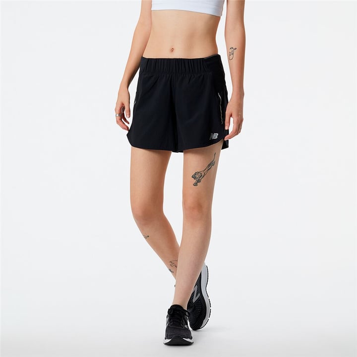 New Balance Impact Run Shorts schwarz von New Balance