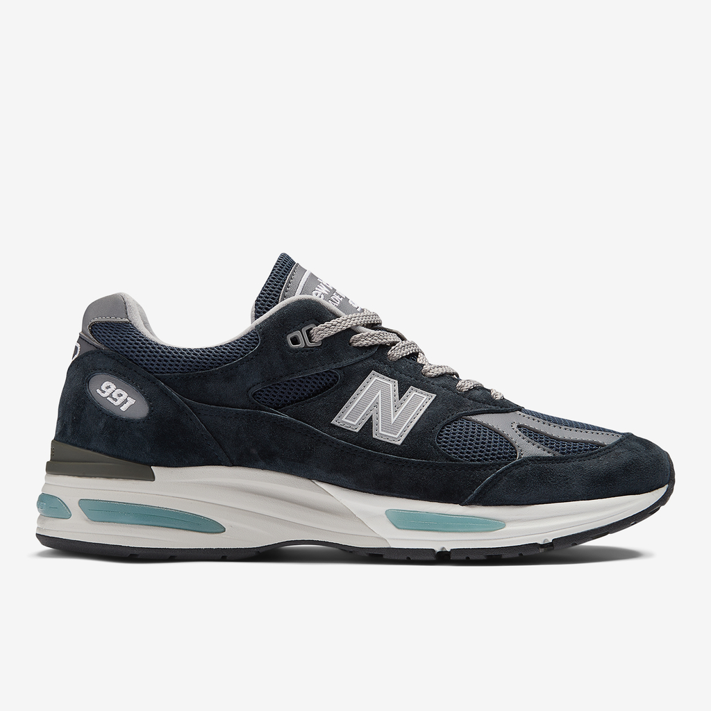 New Balance M 991 v2 MiUK Essentials Freizeitschuhe Herren, blau, Grösse: 36 New Balance M 991 v2 MiUK Essentials Freizeitschuhe Herren, blau, Grösse: 36 von New Balance