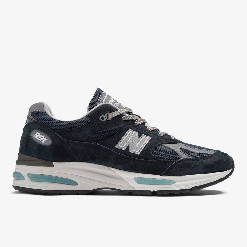New Balance M 991 v2 MiUK Essentials Freizeitschuhe Herren, blau, Grösse: 36 von New Balance
