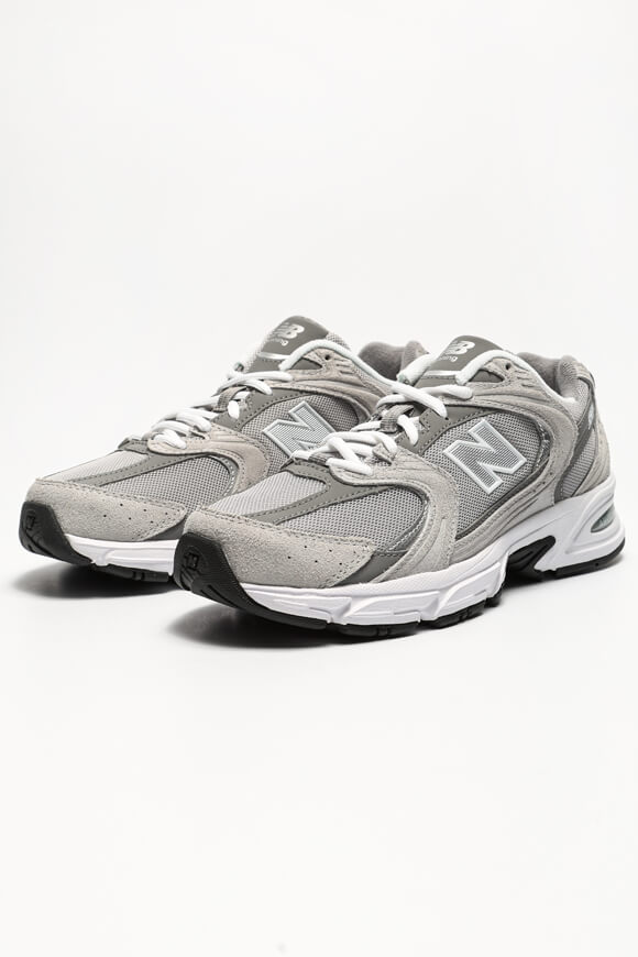 New Balance MR530 Sneaker | Grey + White | Herren | EU42.5 New Balance MR530 Sneaker | Grey + White | Herren | EU42.5 von New Balance