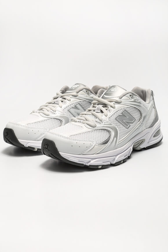 New Balance MR530 Sneaker | Weiss + Silber | Herren | EU42.5 New Balance MR530 Sneaker | Weiss + Silber | Herren | EU42.5 von New Balance