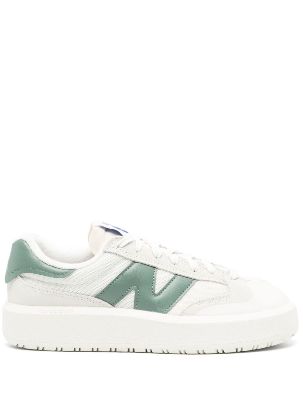New Balance logo-patch lace-up sneakers - White von New Balance