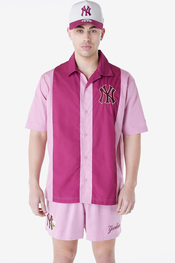 New Era Stripe Revere Hemd | Berry + Old Rose | Herren  | L von New Era