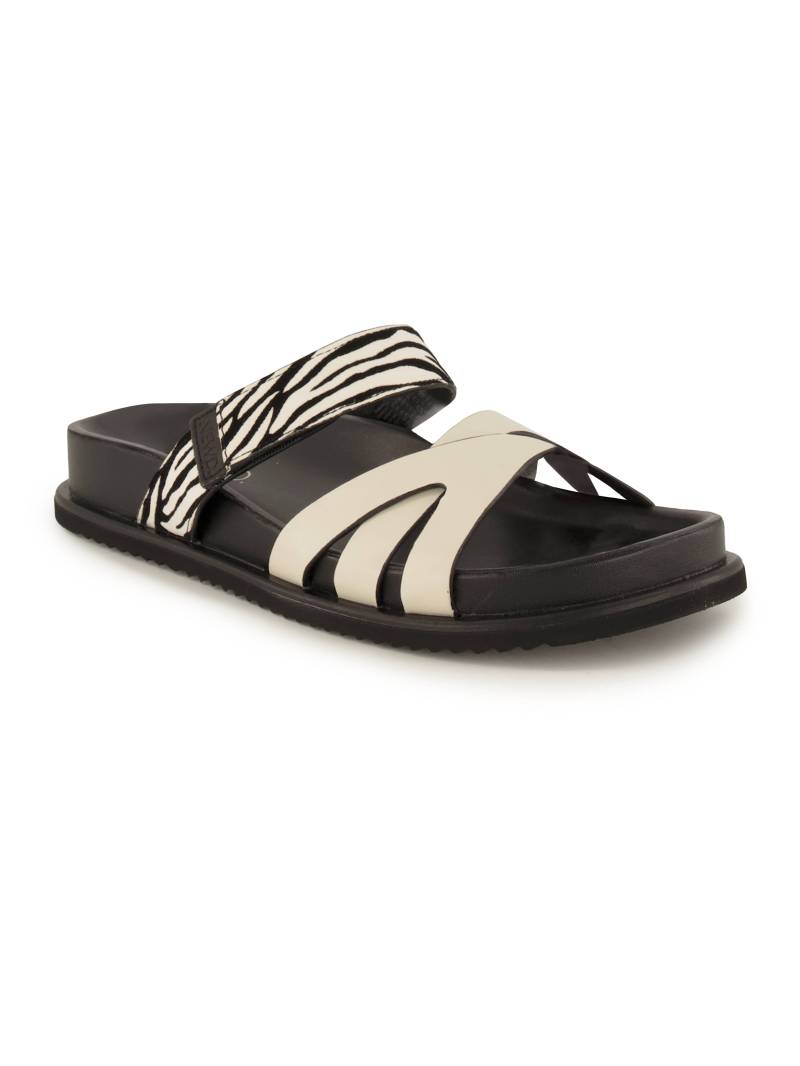 Newd, Flache Pantolette von Newd