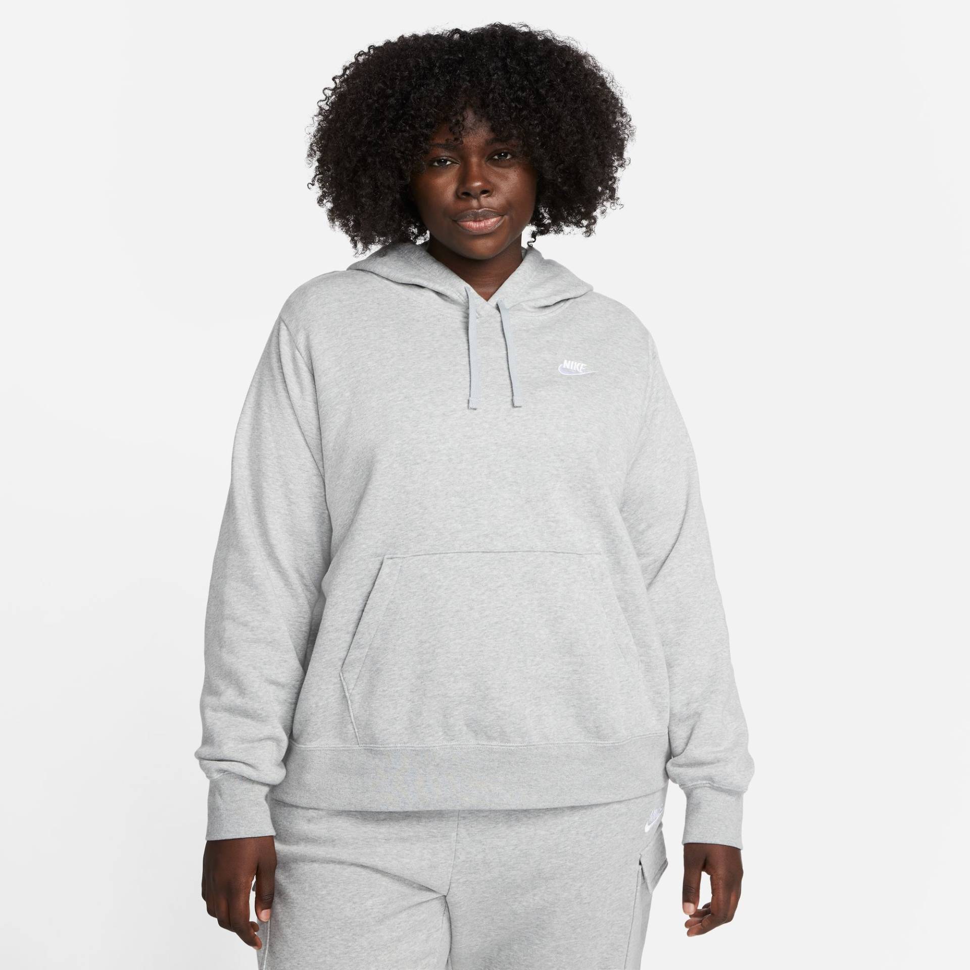 Nike Sportswear Kapuzensweatshirt »CLUB FLEECE WOMEN'S PULLOVER HOODIE (PLUS SIZE)« von Nike Sportswear