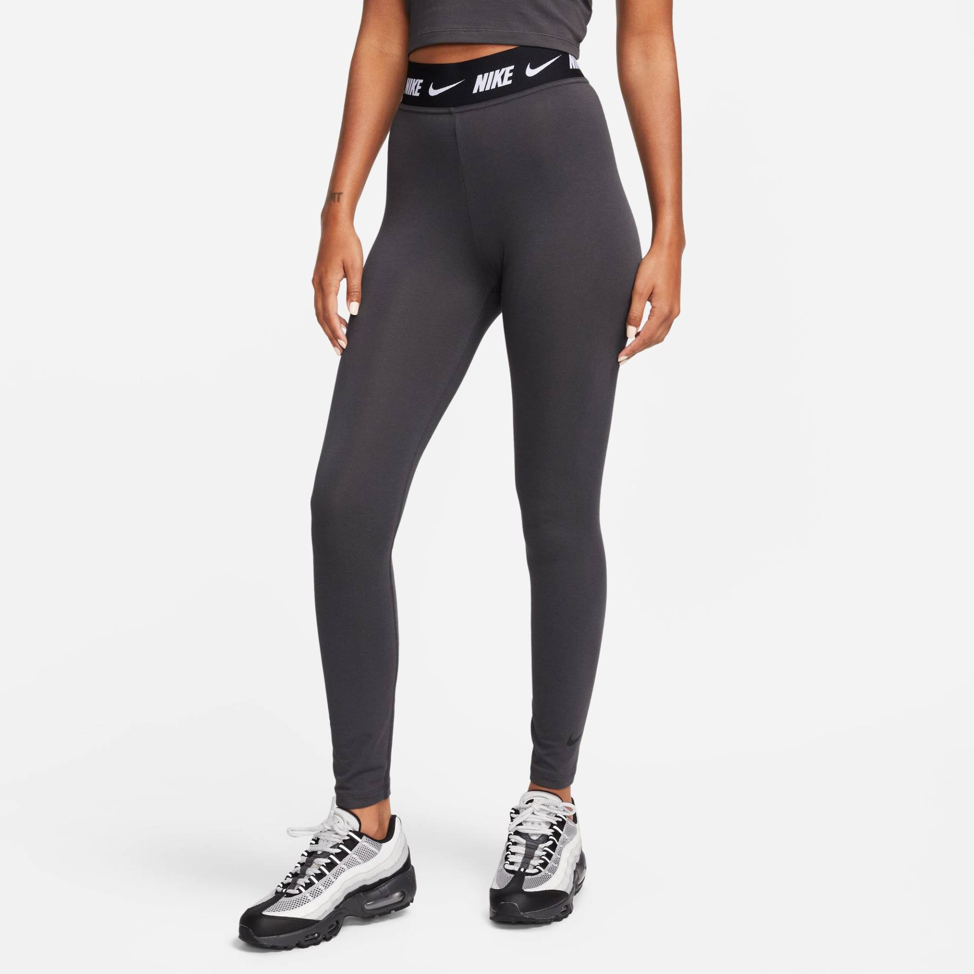 Nike Sportswear Leggings »CLUB WOMEN'S HIGH-WAISTED LEGGINGS« von Nike Sportswear