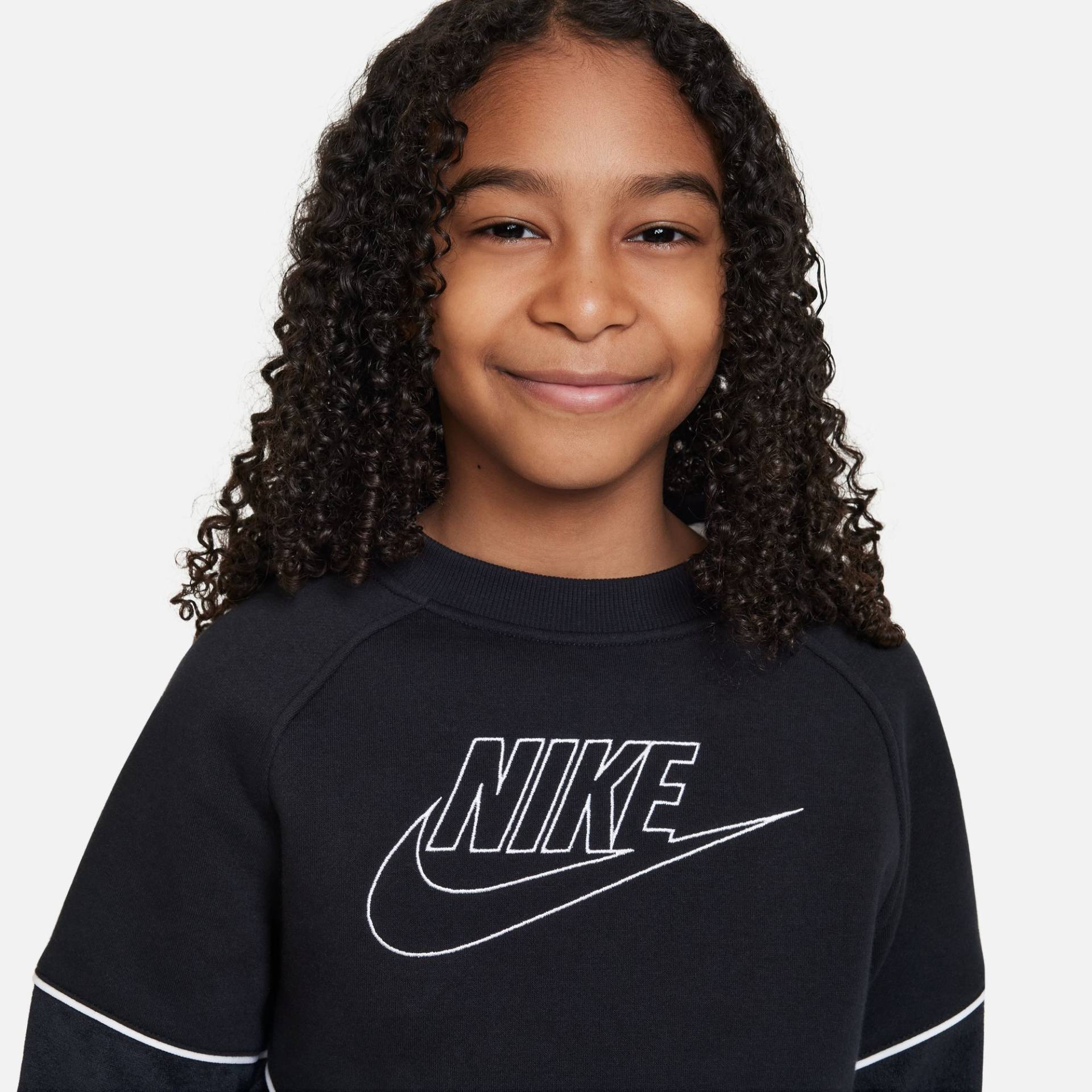 Nike Sportswear Sweatshirt »BIG KIDS' (BOYS') SWEATSHIRT« von Nike Sportswear