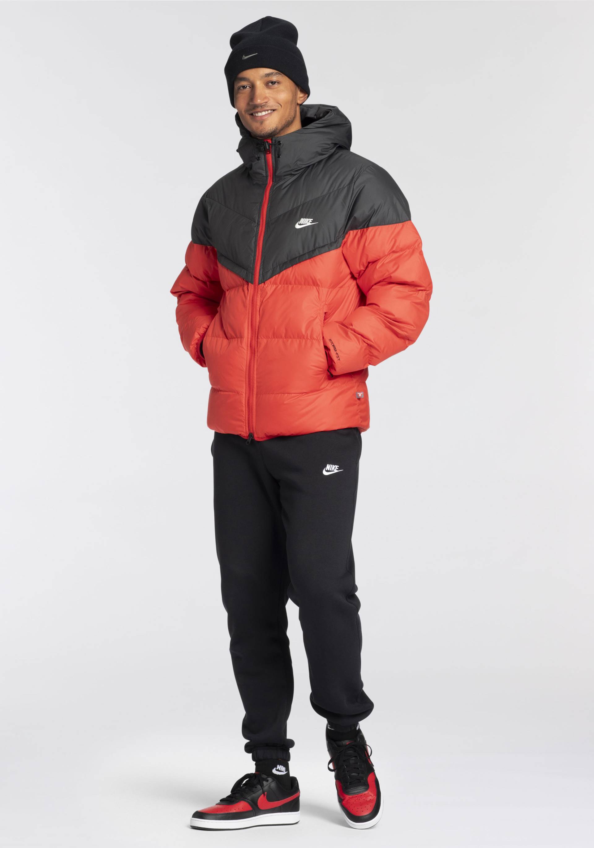 Nike Sportswear Windbreaker »STORM-FIT WINDRUNNER MEN'S INSULATED HOODED JACKET« von Nike Sportswear