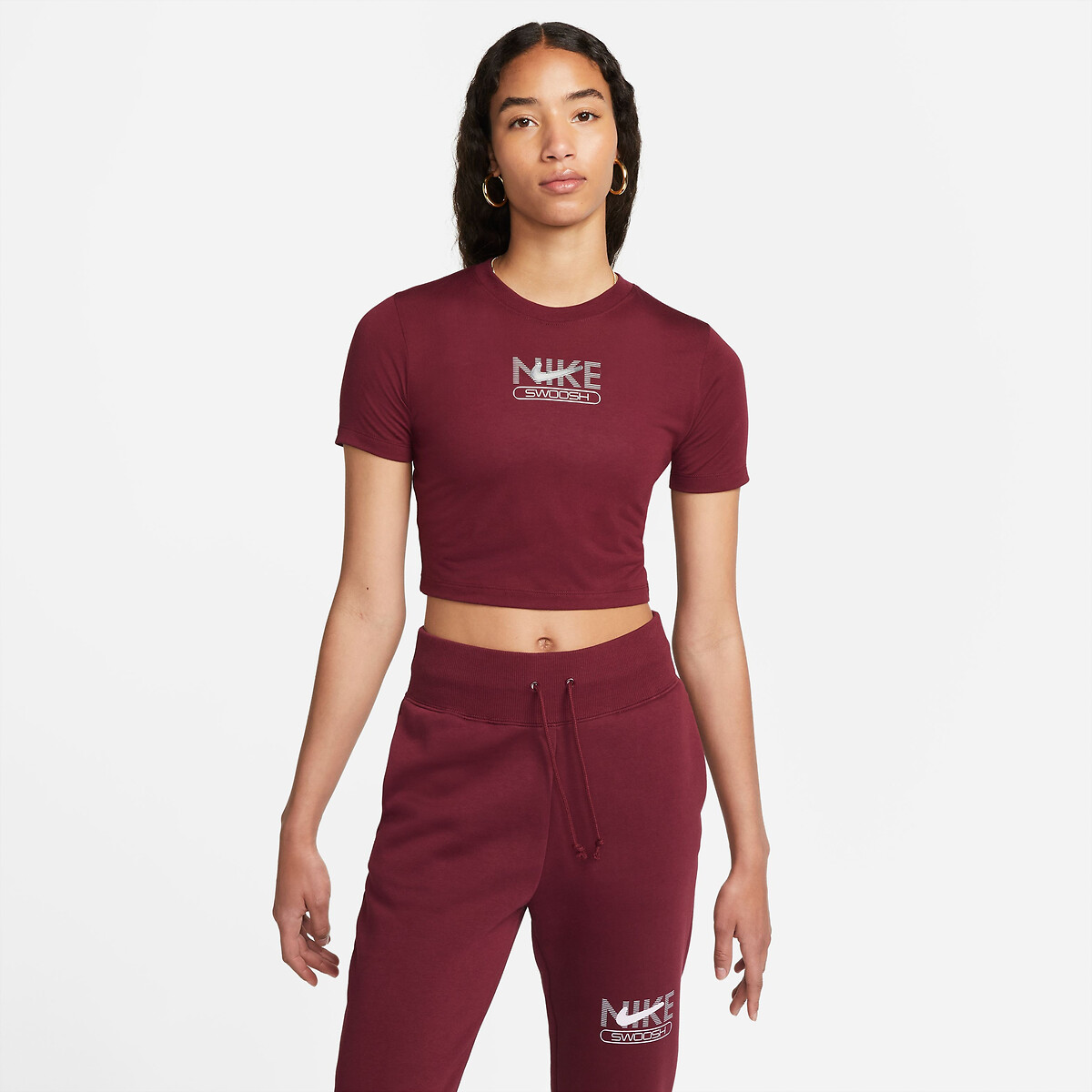 Figurbetontes Cropped-Shirt von Nike