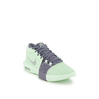 Lebron Witness 8 Herren Basketballschuh von Nike