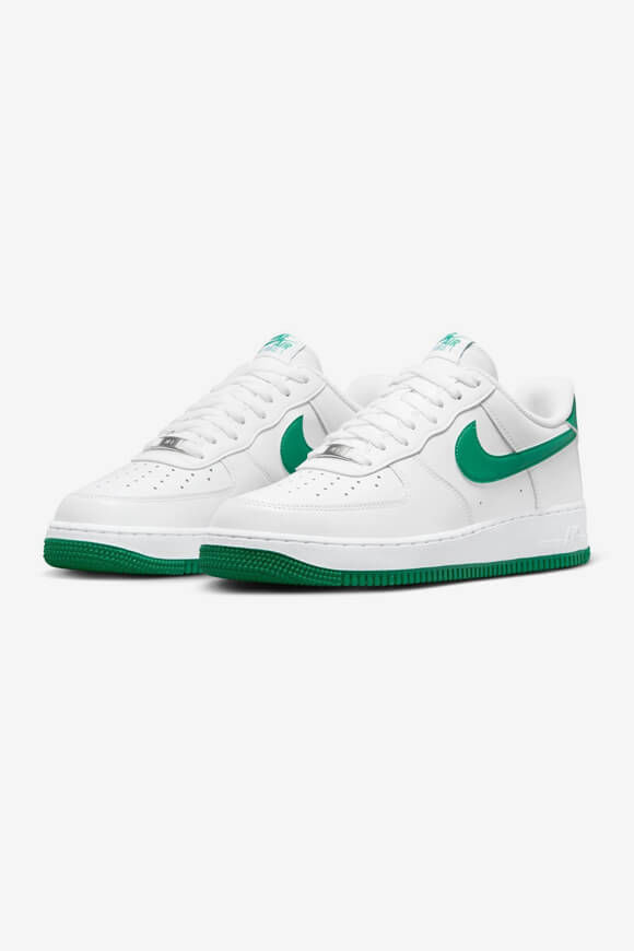 Nike Air Force 1 '07 Sneaker | White + Malachite | Herren | EU40.5 Nike Air Force 1 '07 Sneaker | White + Malachite | Herren | EU40.5 von Nike