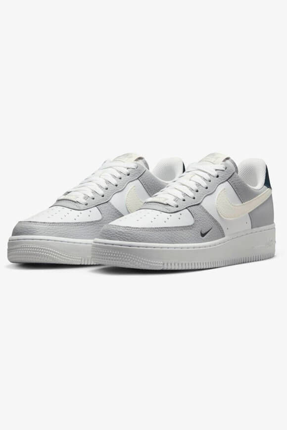 Nike Air Force 1 '07 Sneaker | Wolf Grey + Sail + White | Damen  | EU37.5 von Nike