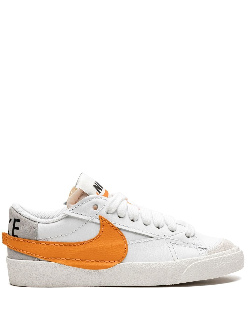 Nike Blazer Low 77 Jumbo "White Alpha/Orange Sail" sneakers von Nike