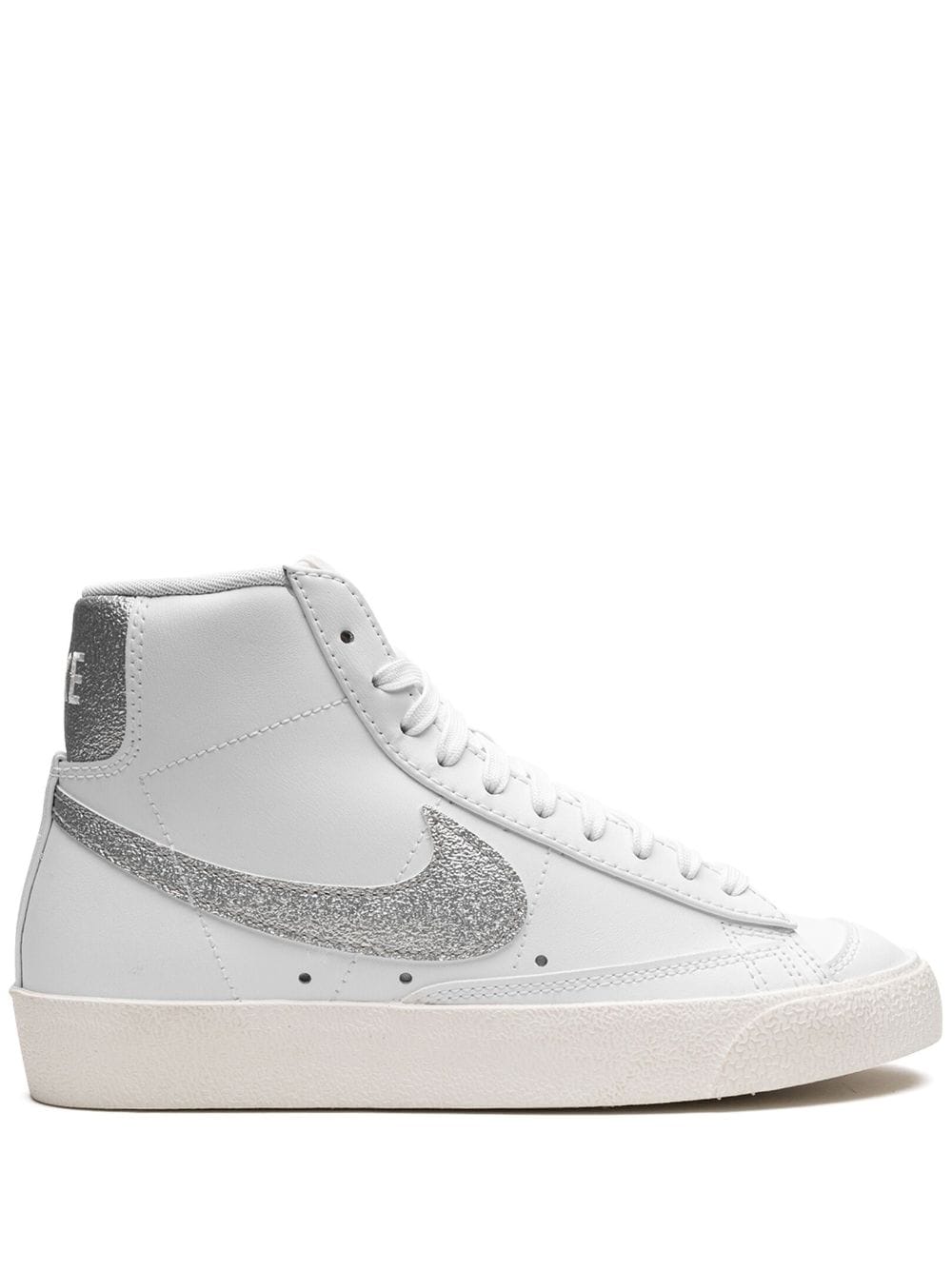 Nike Blazer Mid '77 ESS "White Metallic Silver" sneakers von Nike