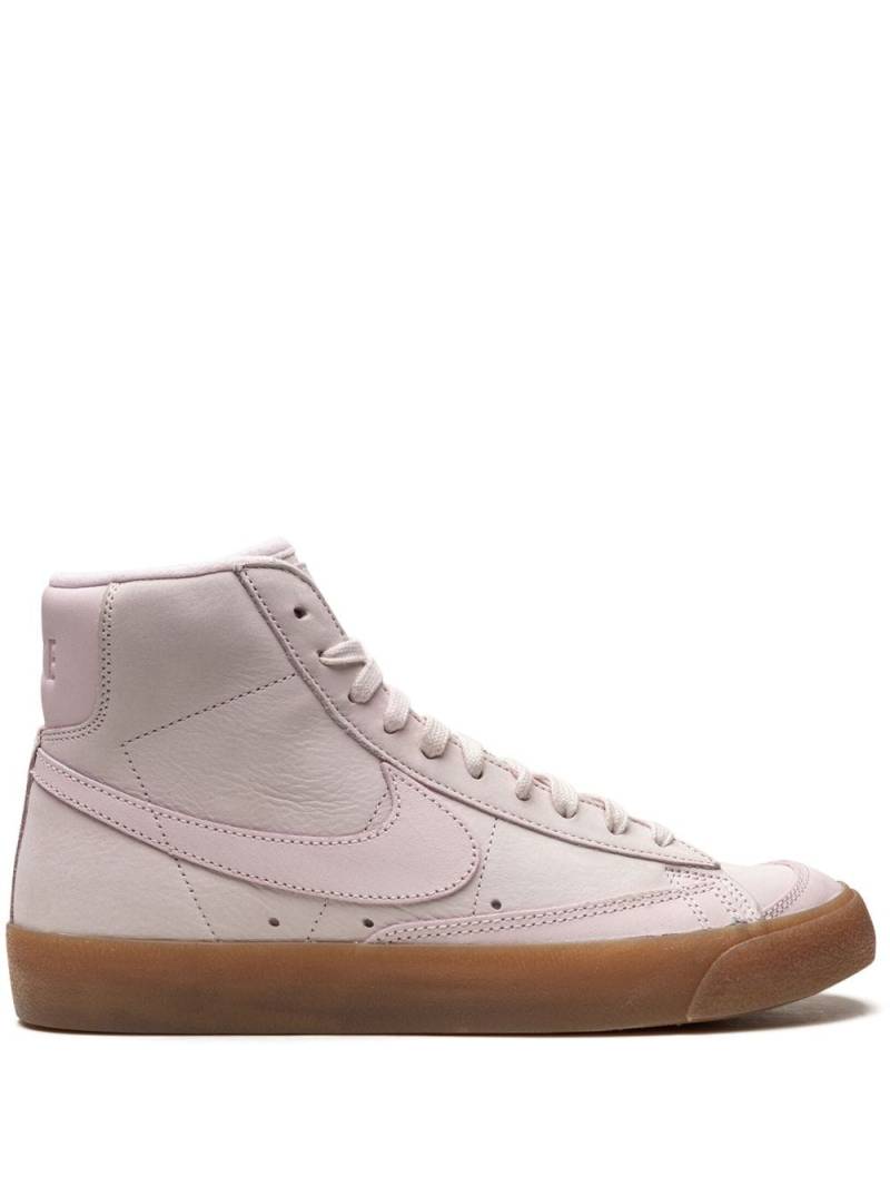 Nike Nike Blazer Mid Premium "Pearl Pink/Gum" sneakers von Nike