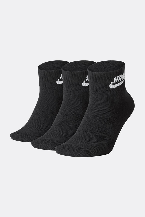 Nike Dreierpack Socken | Schwarz + Weiss | Herren | EU34-38 Nike Dreierpack Socken | Schwarz + Weiss | Herren | EU34-38 von Nike