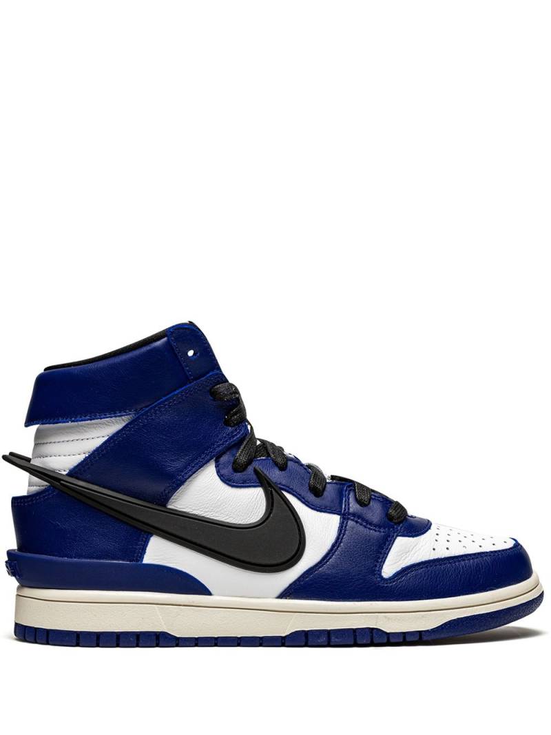 Nike x AMBUSH Dunk High SP "Deep Royal" sneakers - Blue von Nike