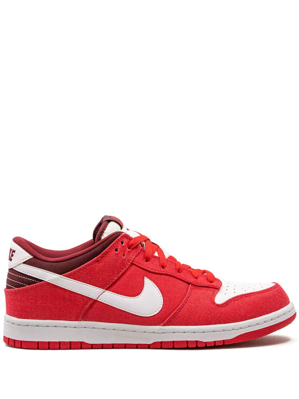 Nike Dunk Low "Hyper Red" sneakers von Nike